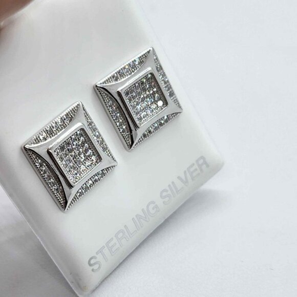 Brand New   Sterling Silver 925 Square  Design Earrings - Picture 1 of 4